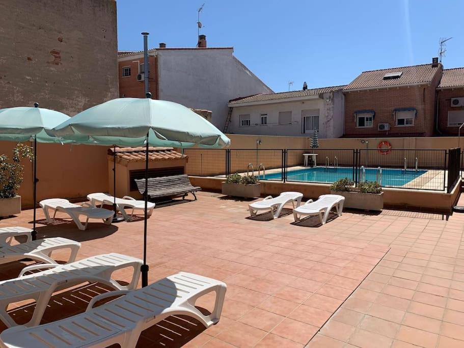 Apartamento Familiar Con Piscina Licencia 14721 Camarma de Esteruelas Esterno foto